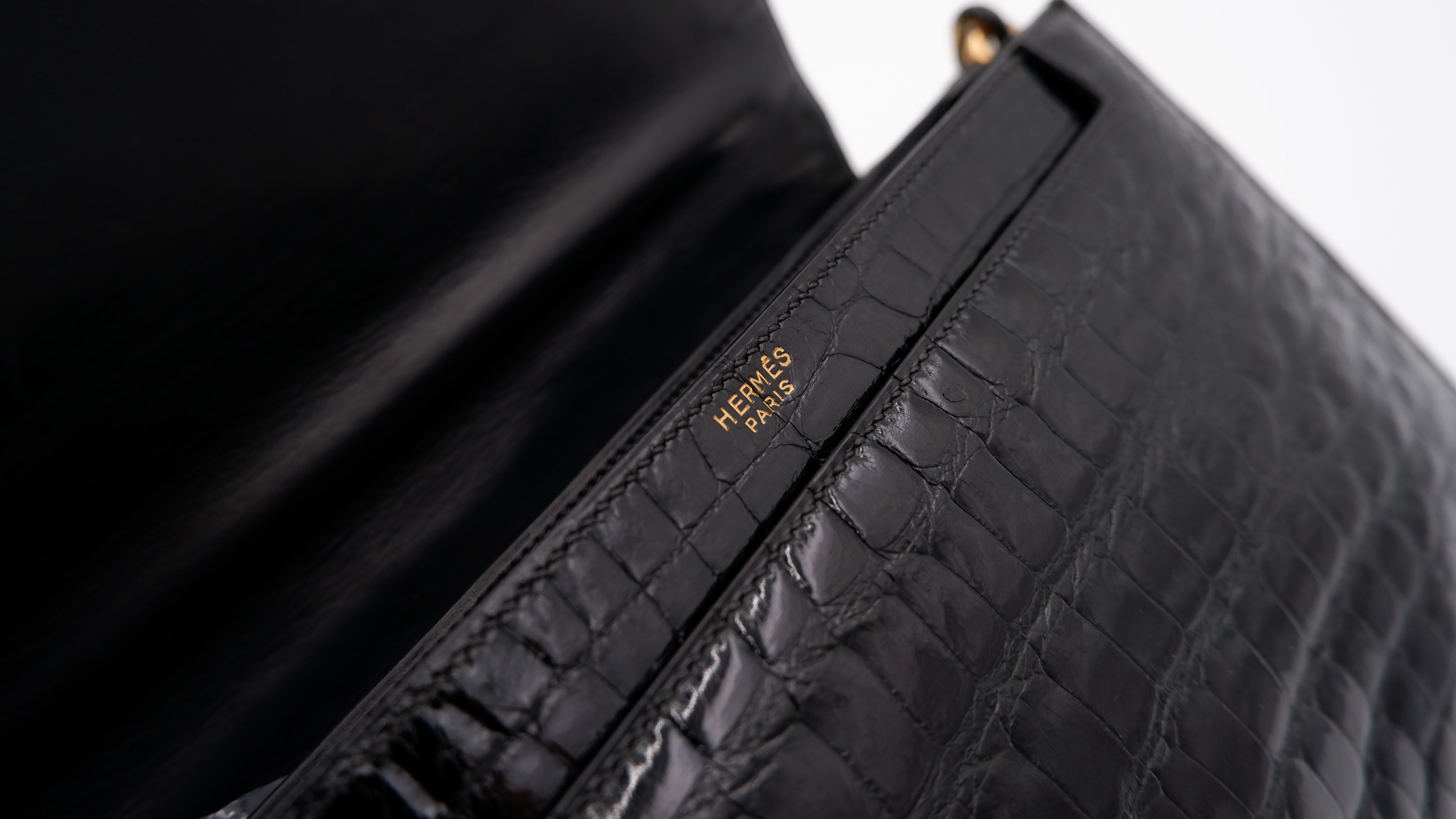 Hermès Cordeau in Black Crocodile — 1964
