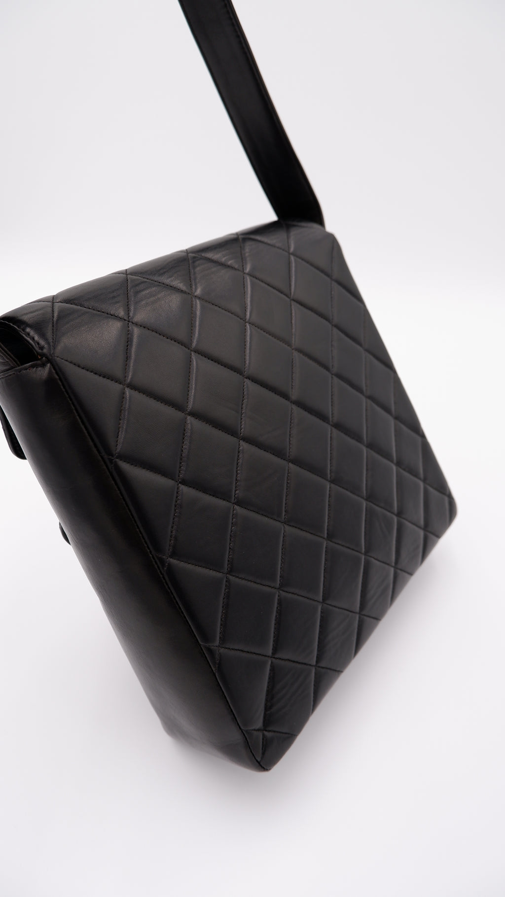 Chanel Black Lambskin Double CC Turnlock Shoulder Bag — 1996-1997